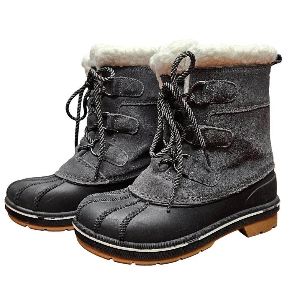 Cat & Jack Gray Faux Fur Thermolite Lace Up Winter Snow Boots Kids Size 1